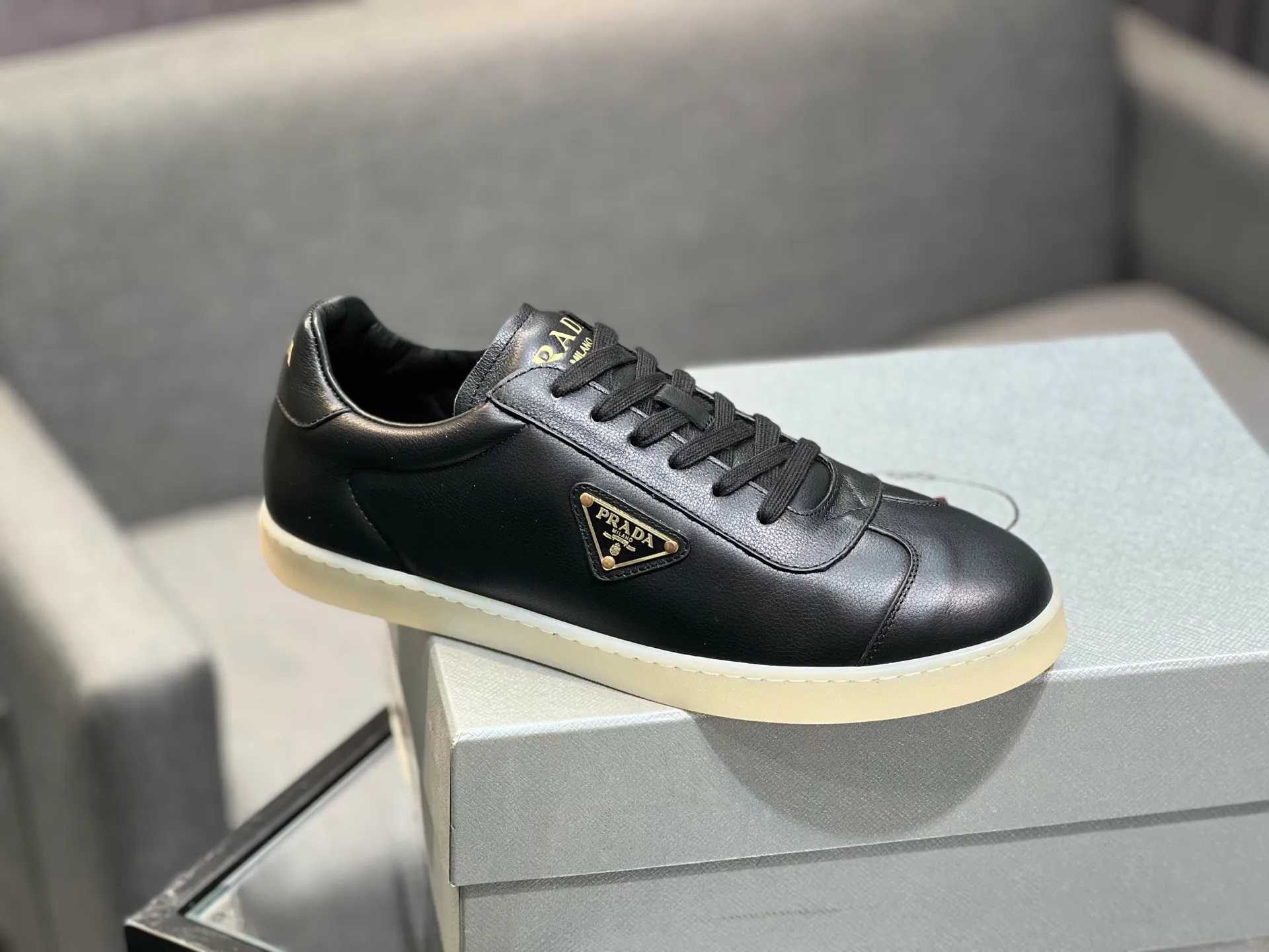Men's shoes 💰540 [PRADA] Men's shoes are popular in the counter, official website synchronization, 1 high-quality shipment ✔️ Original frosted cowhide + cowhide lining, 1🆚1 replica, original sole, 38-45 (45 customized, non-refundable)